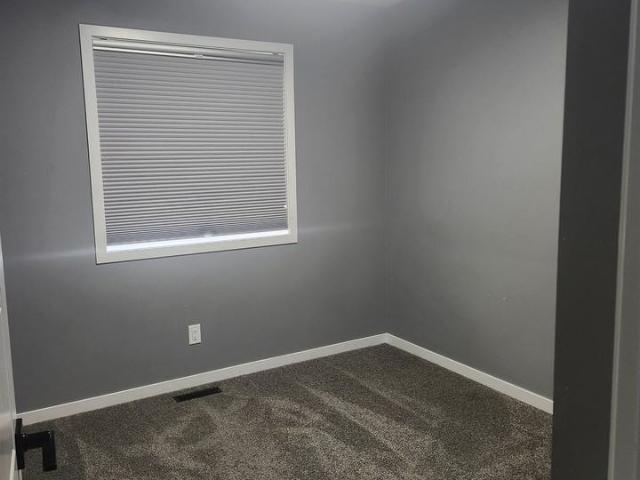 5 Bedroom Home for Rent at 120 Belmont Villas Sw, Calgary, AB T2X 4W5