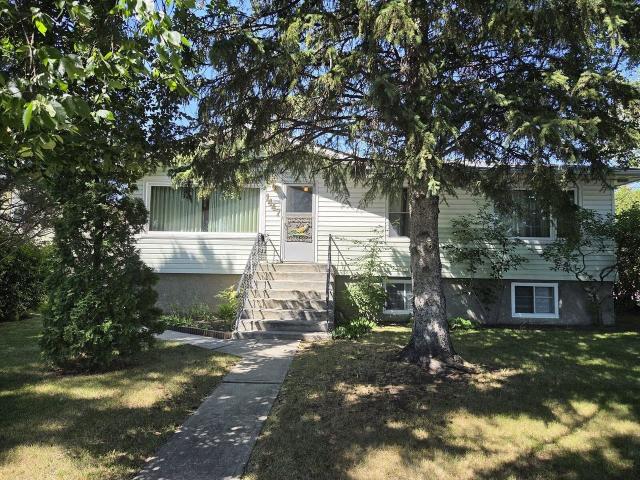 5 Bedroom Home for Rent at 1447 Renfrew Dr Ne, Calgary, AB T2E 5J4 Renfrew
