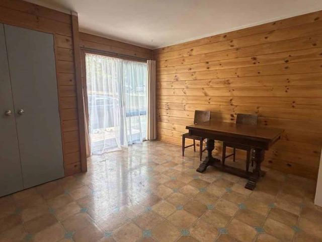5 Bedroom Lockwood Home