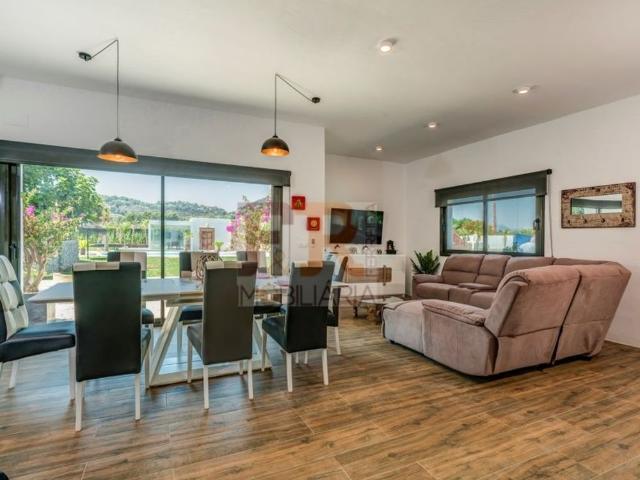 5 bedroom luxury Villa for rent in Javea, Spain