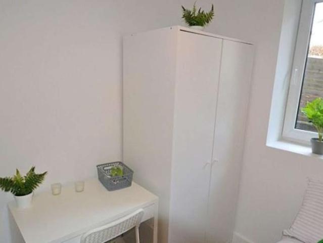 5 Bedroom Shared Living Dublin Dublin D12 FY99 LS101818446