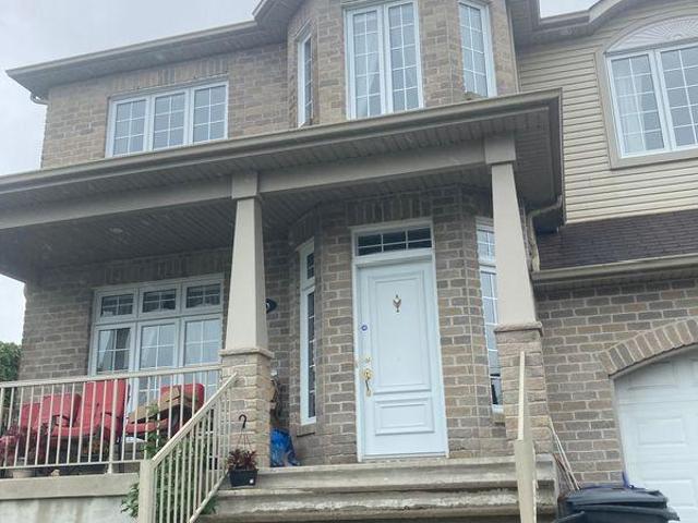 5 Bedroom Shared Living/roommate Laval QC 97416774