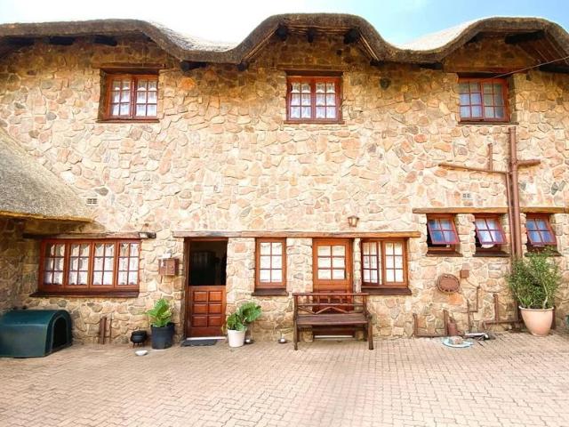 5 Bedroom Stone Mansion For Sale