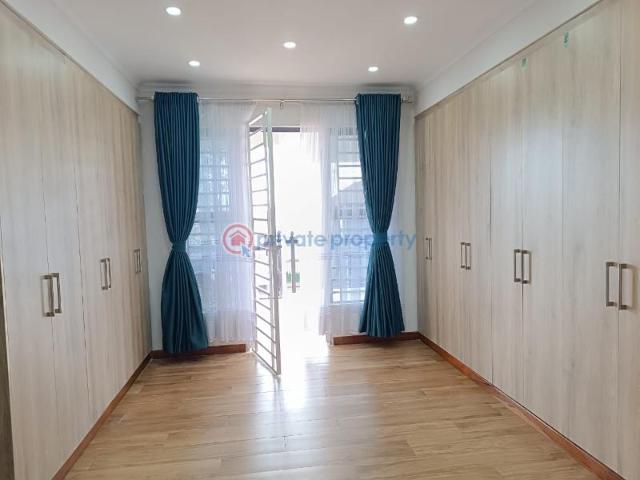5 Bedroom Town House With Sq Attached All Ensuite In A Gated Estate Along Kiambu Road Ksh 85m