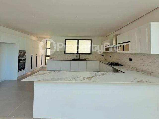 5 bedroom Townhouse for sale Lavington Nairobi PID: 1BHGK | PropertyPro