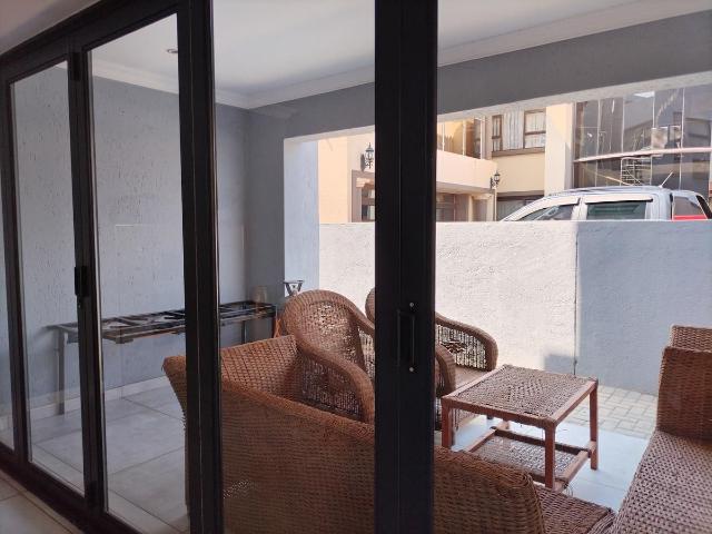5 Bedroom house for sale in Theresapark, Akasia