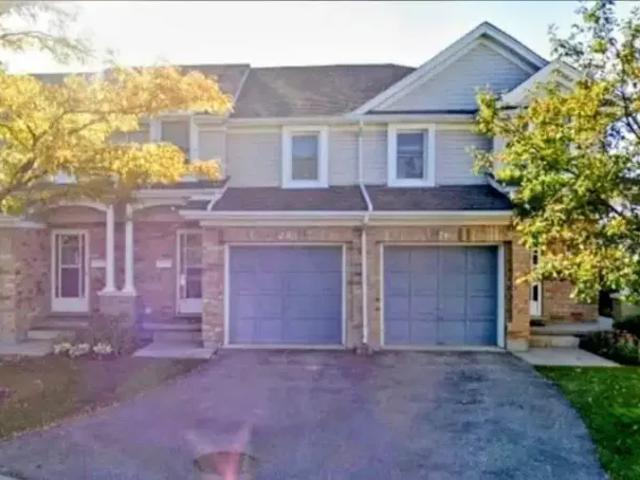 5 Bedroom Townhouse Guelph ON LS102243039