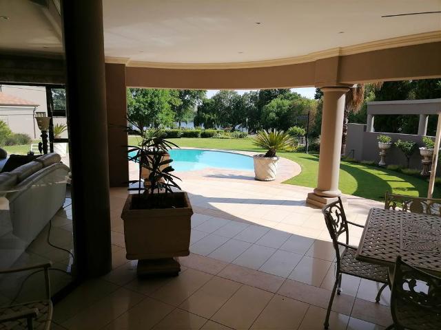 5 Bedroom Townhouse in Northdene