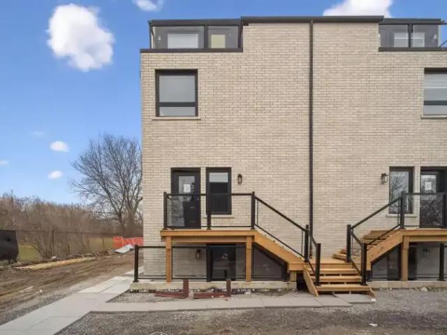 5 Bedroom Townhouse Toronto ON LS102551632