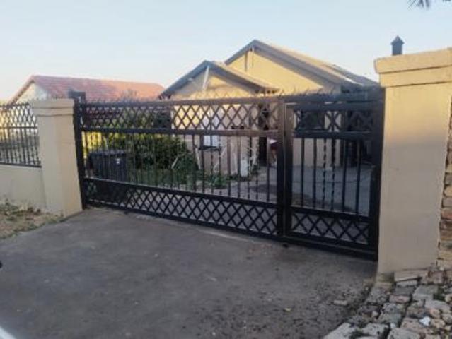 5 bedroomed house on the market in o.