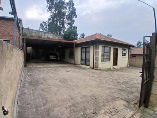 5 bedroomed house on the market in o.