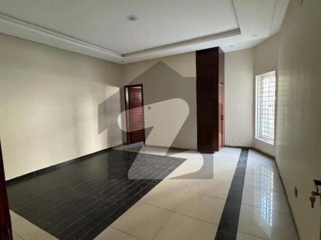 5 Bedrooms House For Sale Sector F 11/3 Close End Street Size 50/90 F 11/3