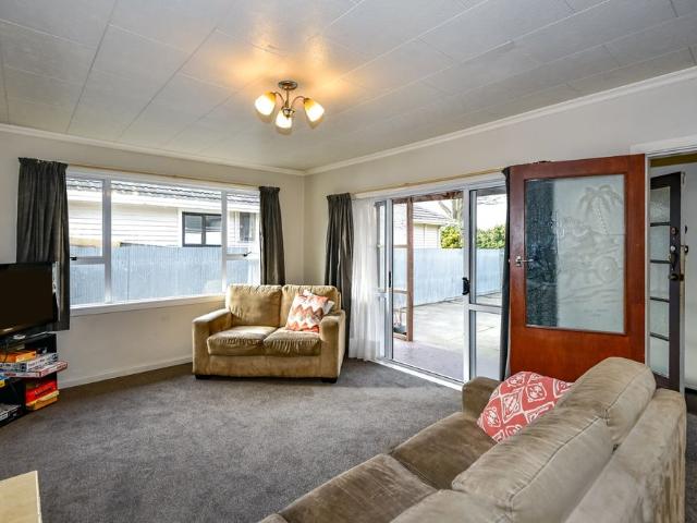 5 Bedrooms In Sockburn