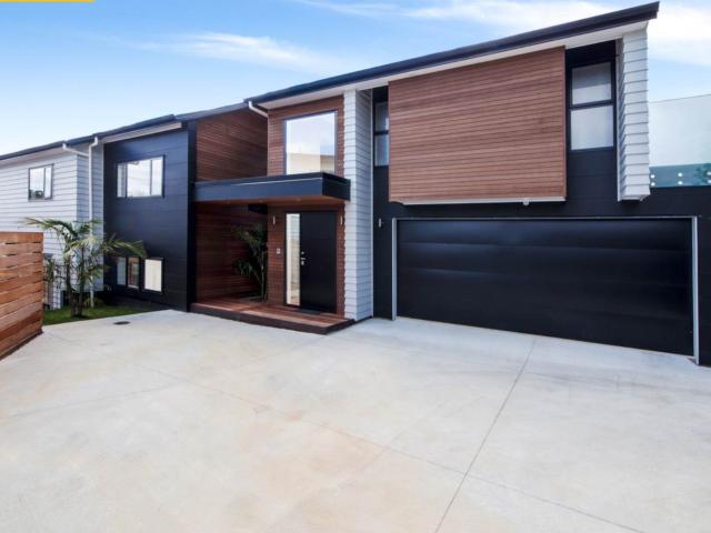 5 bedrooms