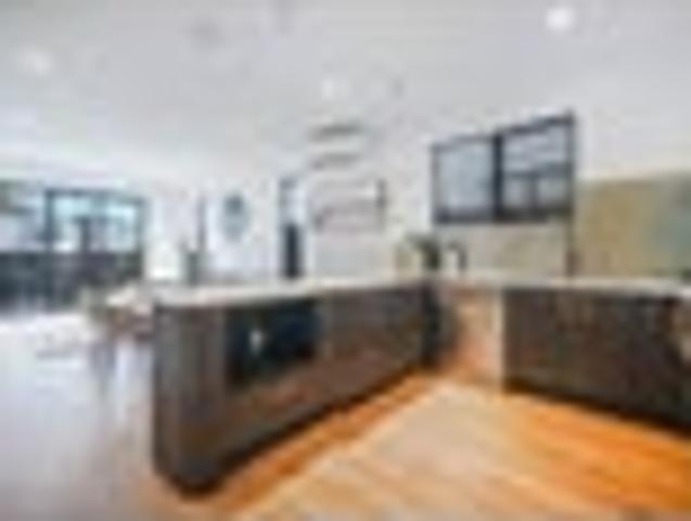 5 Bedrooms | 2 Master Ensuites | Premium Location