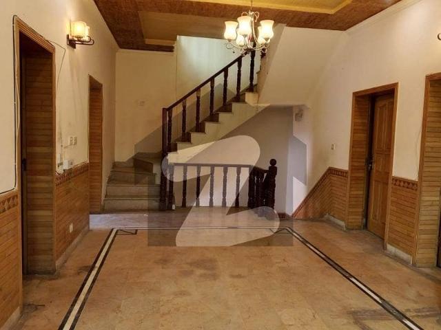 5 Bedrooms &Amp  5 Bathrooms 2DD 2Tv Lounge 2 Kitchen