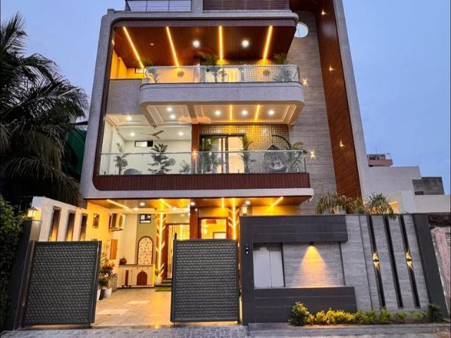 5 BHK Villa in Vaishali Nagar for resale Jaipur. The reference number is 17687337