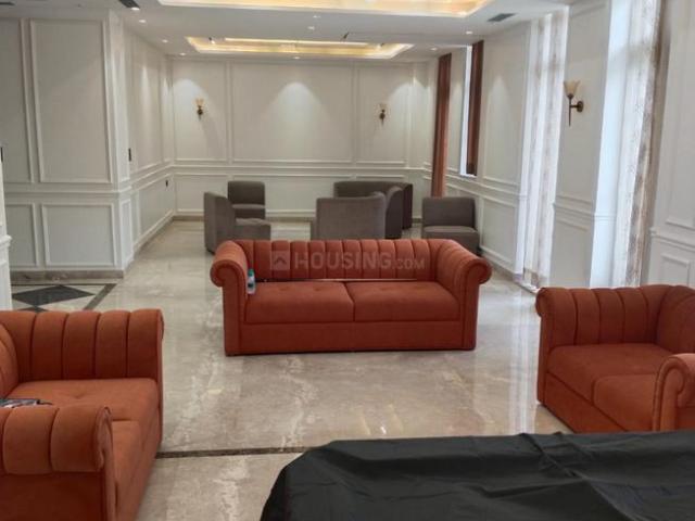 5 BHK Villa in Vasant Kunj for resale South West Delhi. The reference number is 19019816