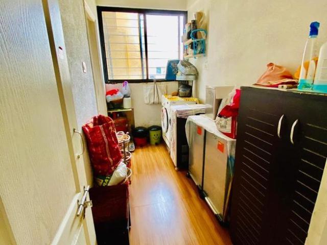 5 BHK Villa in Dhankawadi for resale Pune. The reference number is 9819196