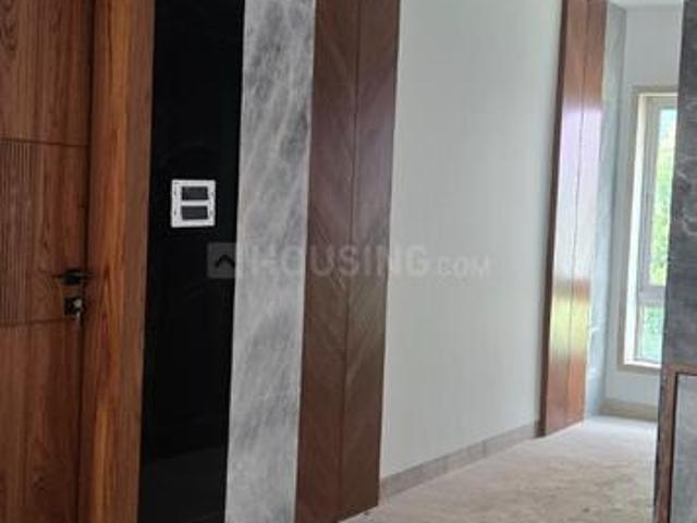 5 BHK Villa in Hafeezpet for resale Hyderabad. The reference number is 20239260