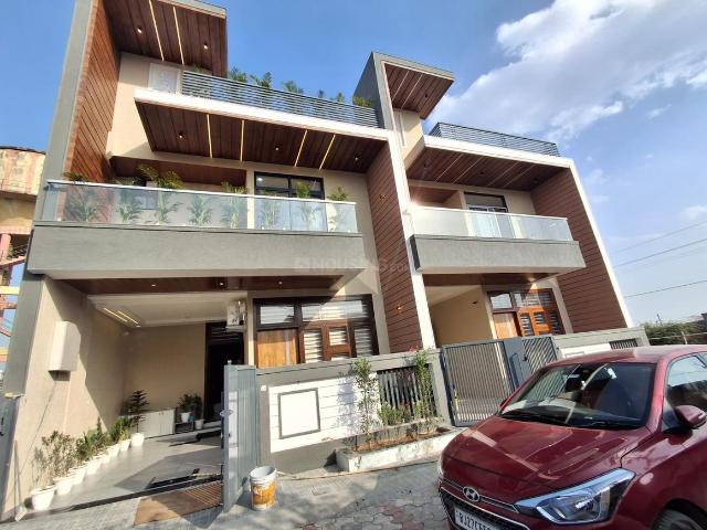 5 BHK Villa in Jagatpura for resale NH 8 Jaipur. The reference number is 16675278