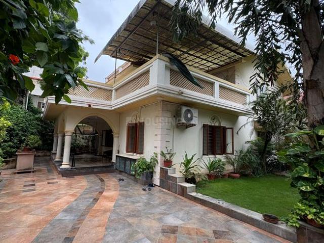 5 BHK Villa in Jodhpur for resale Ahmedabad. The reference number is 20528534