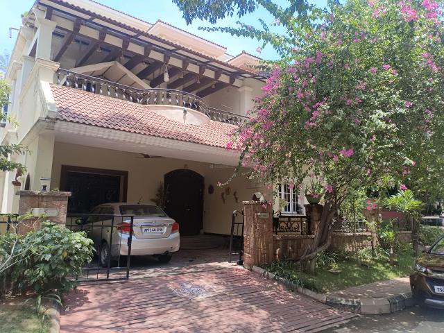 5 BHK Villa in Jubilee Hills for resale Hyderabad. The reference number is 11886459