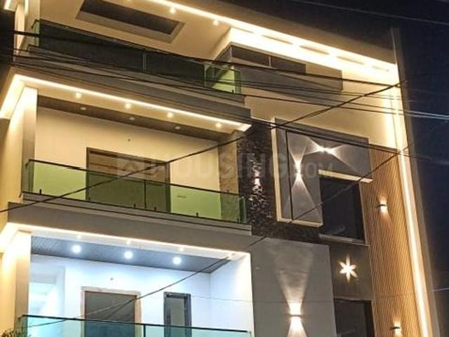 5 BHK Villa in Sainikpuri for resale Secunderabad. The reference number is 17016180