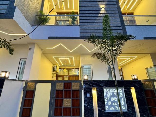 5 BHK Villa in Mansarovar for resale Jaipur. The reference number is 20456825