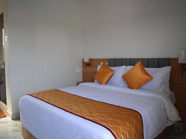 5 BHK Villa in Namburu for rent Guntur. The reference number is 20593561