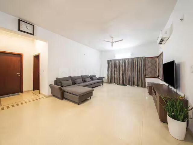 5 BHK Villa in Naranpura for resale Ahmedabad. The reference number is 19757026