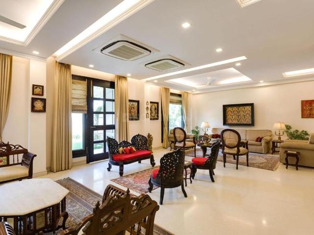 5 BHK Villa in Palam Vihar for resale Gurgaon. The reference number is 20069823