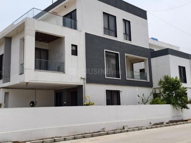 5 BHK Villa in Pocharam, Secunderabad for resale Hyderabad. The reference number is 20369505