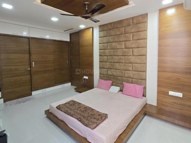 5 BHK Villa in Science City for rent Ahmedabad. The reference number is 19638183