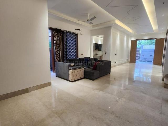 5 BHK Villa in Sainik Farm for resale South Delhi. The reference number is 17966333