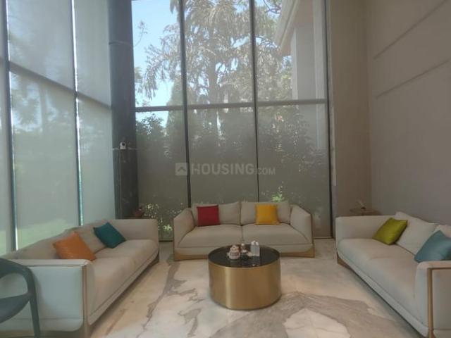 5 BHK Villa in Satellite for resale Ahmedabad. The reference number is 20304067
