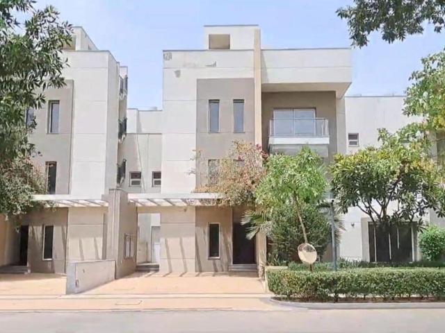5 BHK Villa in Sector 109 for resale Gurgaon. The reference number is 20971366