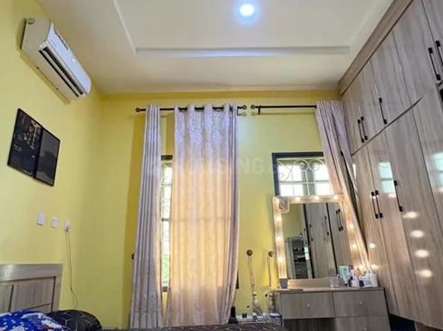 5 BHK Villa in Sector 12 for resale Noida. The reference number is 20248063