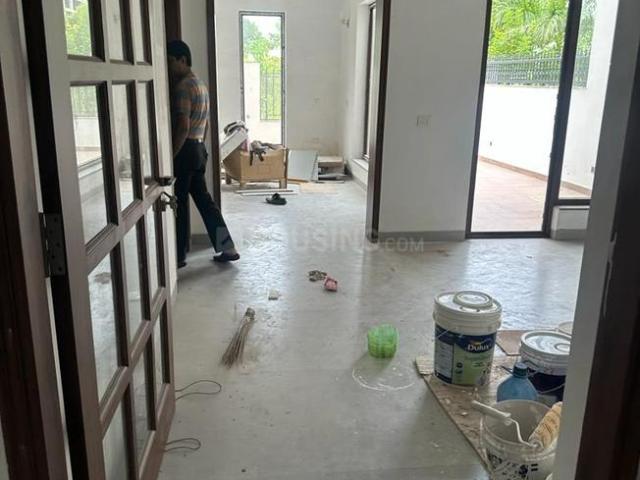 5 BHK Villa in Sector 131 for resale Noida. The reference number is 13194018