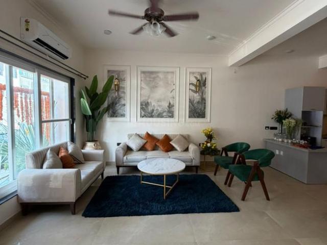 5 BHK Villa in Sector 27 for rent Greater Noida. The reference number is 20065223