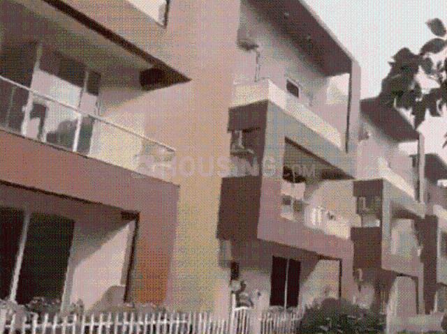 5 BHK Villa in Sector 27 for resale Greater Noida. The reference number is 20112848
