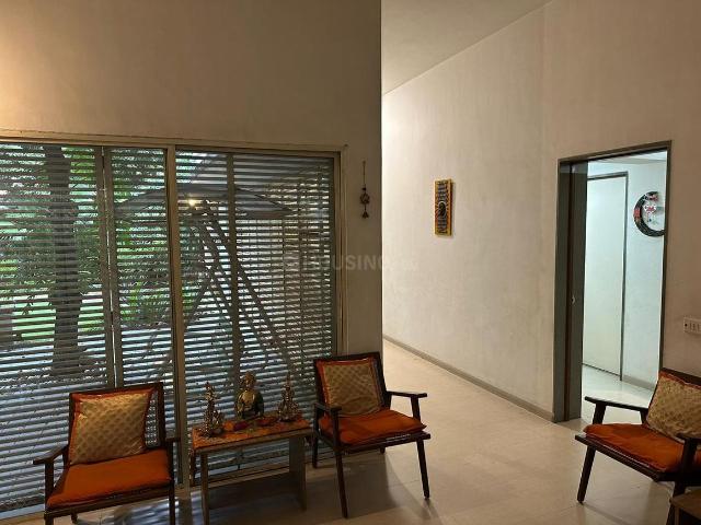 5 BHK Villa in Shantipura for rent Ahmedabad. The reference number is 16974133