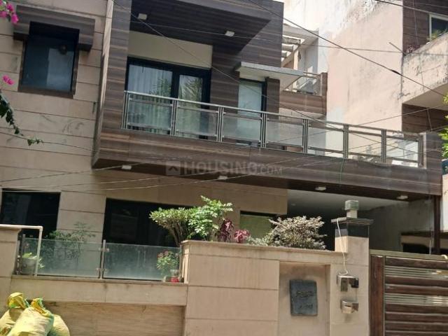 5 BHK Villa in Sushant Lok Phase 1 for resale Gurgaon. The reference number is 17050813
