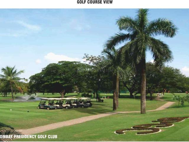 5 BHK Apartment in Chembur for resale Mumbai. The reference number is 18671972