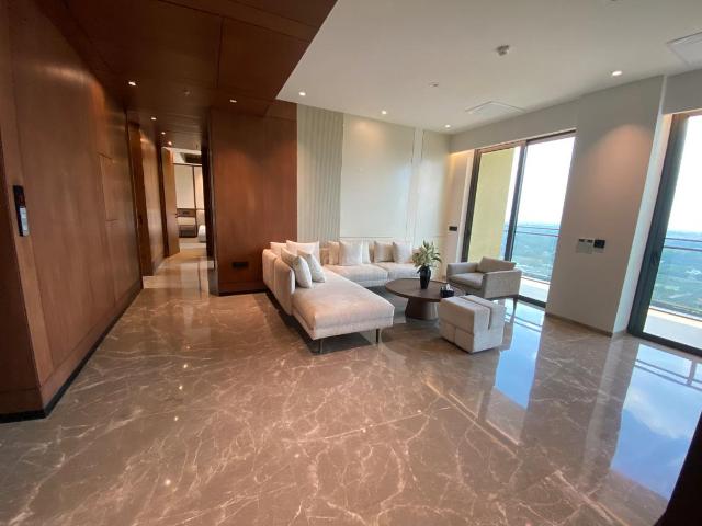 5 BHK Apartment in Chhattarpur for resale New Delhi. The reference number is 19943547