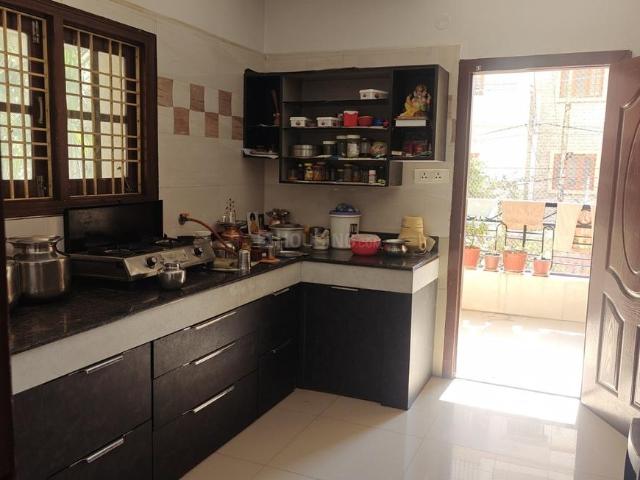 5 BHK Apartment in Amberpet for resale Hyderabad. The reference number is 19091891