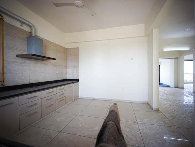 5 BHK Apartment in Bopal for rent Ahmedabad. The reference number is 20344909