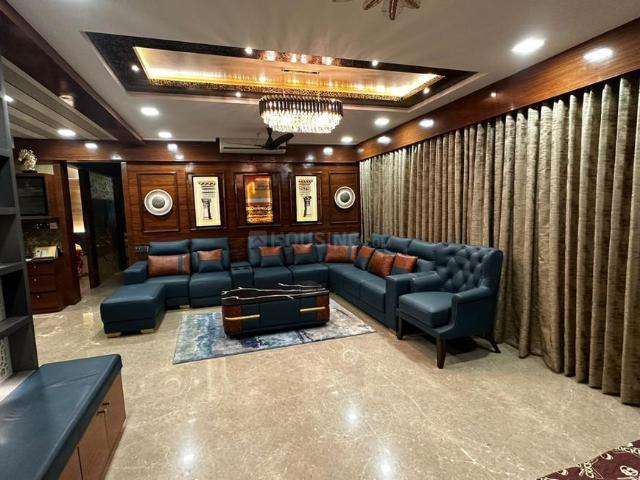 5 BHK Apartment in Bavdhan for resale Pune. The reference number is 20898012