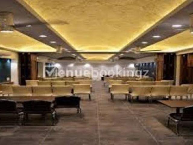 5 BHK Apartment in Ballygunge for resale Kolkata. The reference number is 20371648