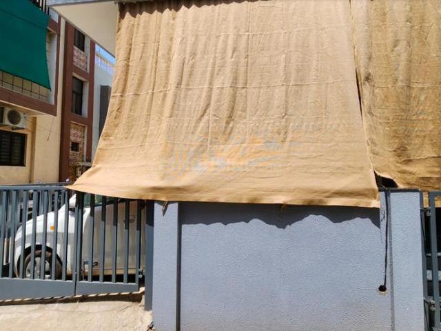 5 BHK Apartment in Ghatlodiya for resale Ahmedabad. The reference number is 17119381